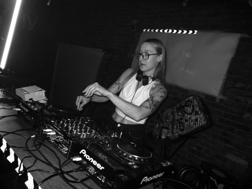DJ ENDE